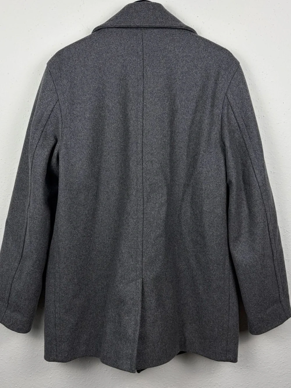 J.Crew Men’s Gray Wool Double Breasted Peacoat Size S